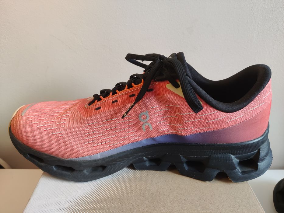 ON Cloudspark 43 номер маратонки за бягане