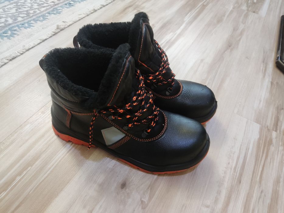 Зимняя спецобувь