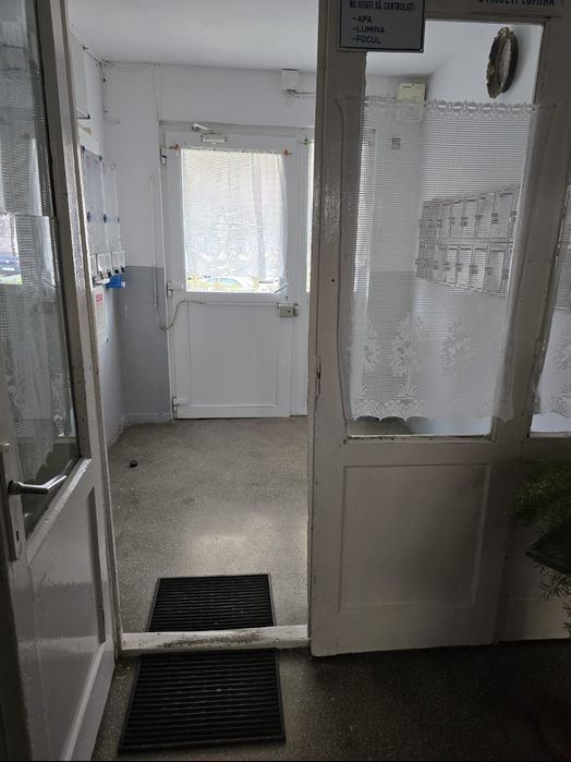 Se vinde apartament Gura Campului Medias zona foarte bună