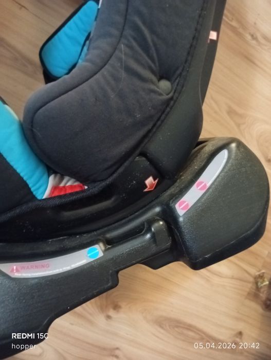 Детско столче за кола Chipolino Maxtro
