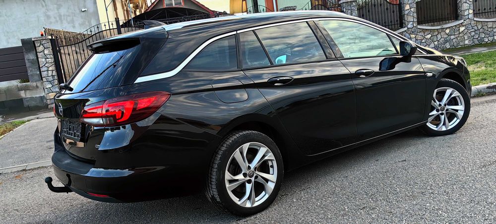 Astra K 2018, Keyless Entry/Go, ILux LED, Lane assist, Apple Carplay