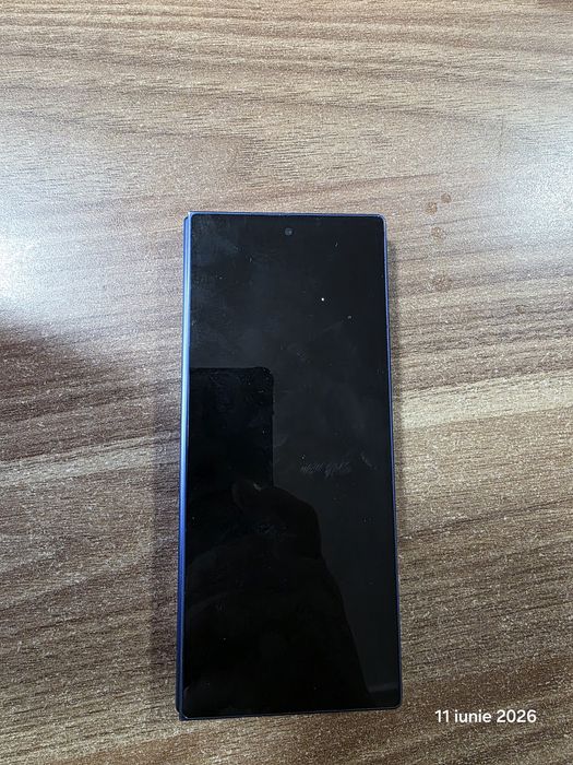 Samsung fold 6.  12 GB.  512 GB