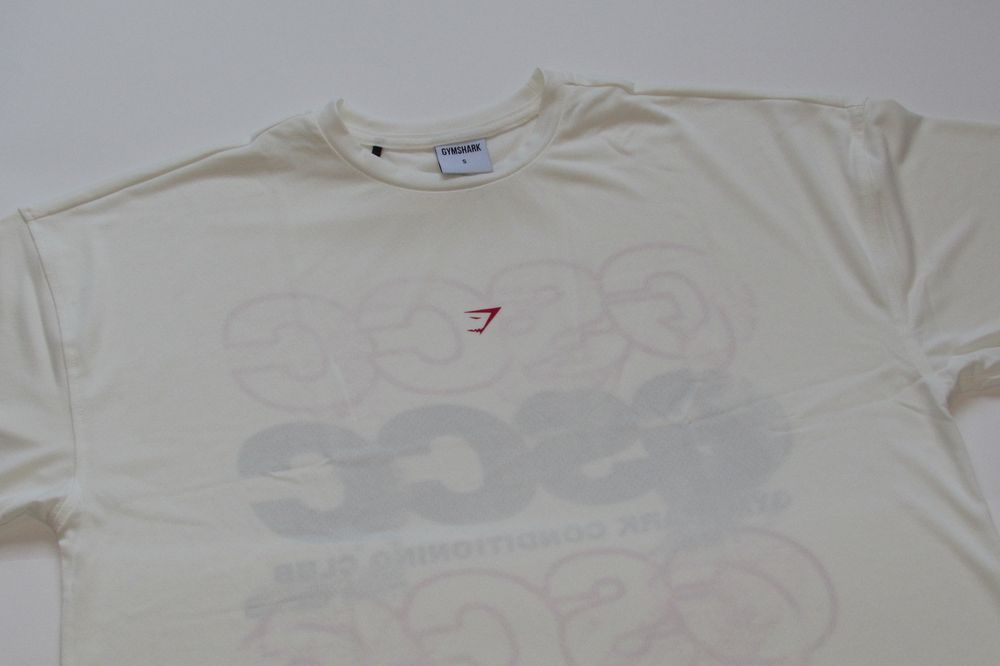 Gym shark T shirt