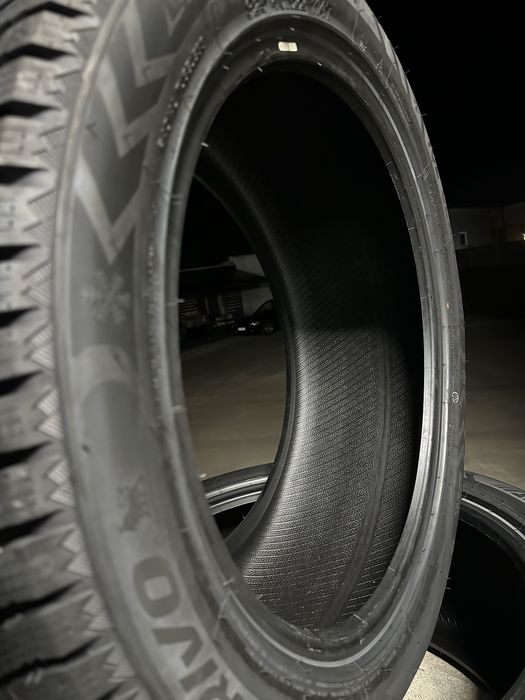 Зимен Спорт Пакет ARIVO 285/45R22 325/40R22 НОВ DOT 2854522  3254022