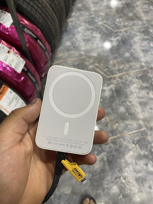 Iphone 12. Ideal