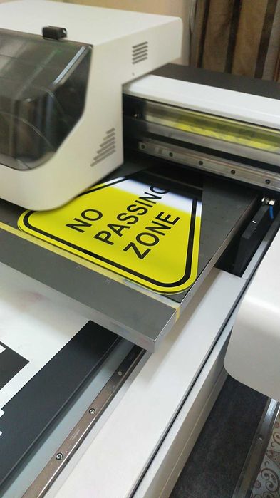 УФ Печать на различных материалах Сувенирной Продукции.