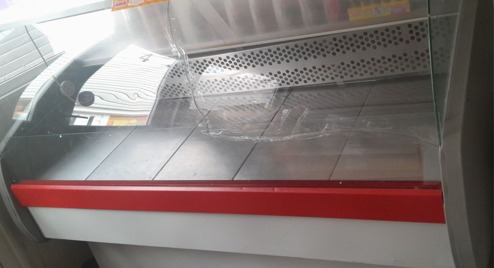 Продам торговое оборудование