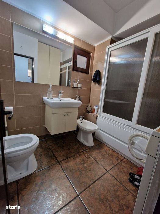 Ultracentral! Apartament spațios 3 camere, 2 băi și 2 balcoane