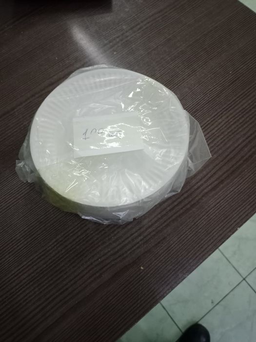 Бумажные тарелки.пакеты