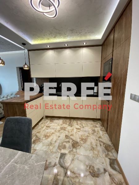 Продава се Тристаен апартамент в Свети Влас - 95 кв.м за 1464 €/кв.м - Снимка #1