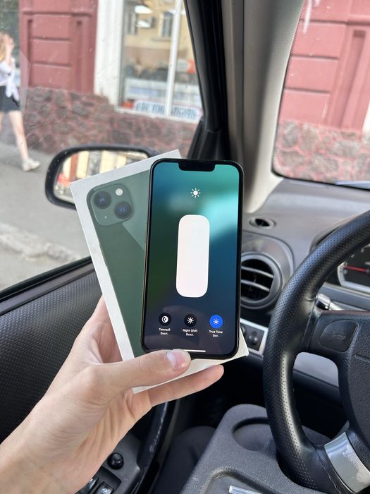 Продам Айфон 13 128gb 82%