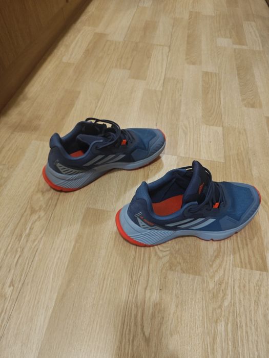 Маратонки Адидас