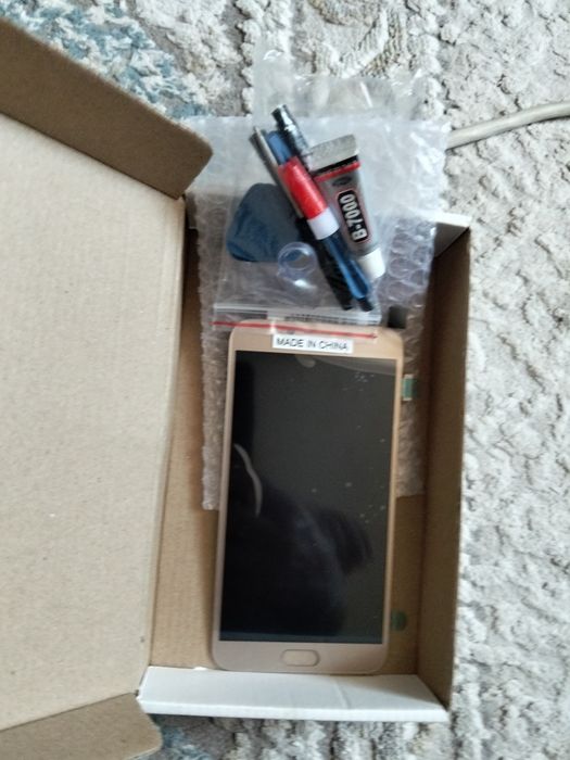 Экран на Samsung G4, новый