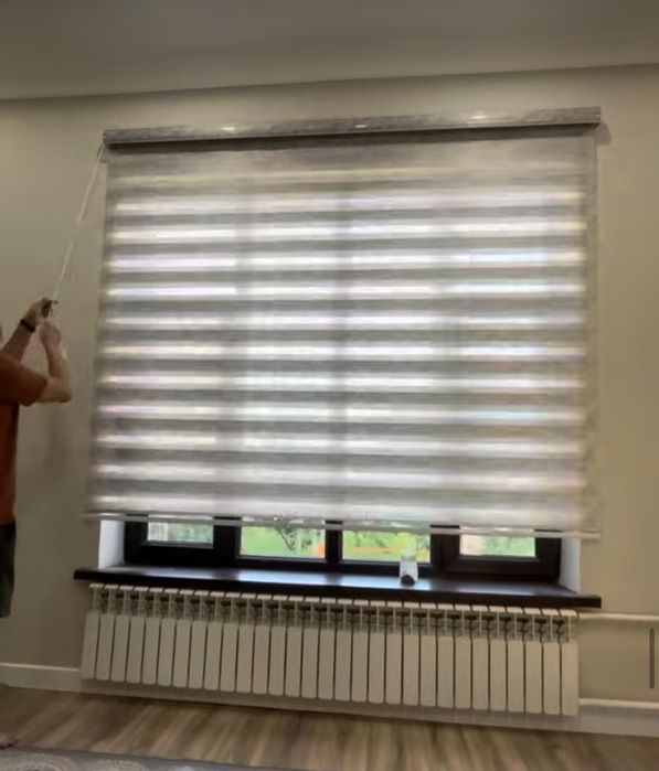 Установка карнизов.