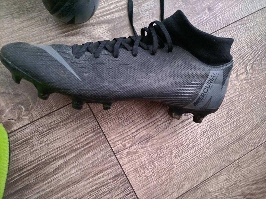 Бутонки NIKE 41 номер