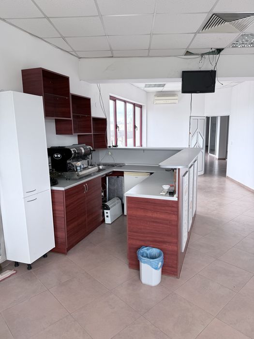 Дава се под наем Офис в София, Дружба 2 - 150 кв.м за 612 € - Снимка #8