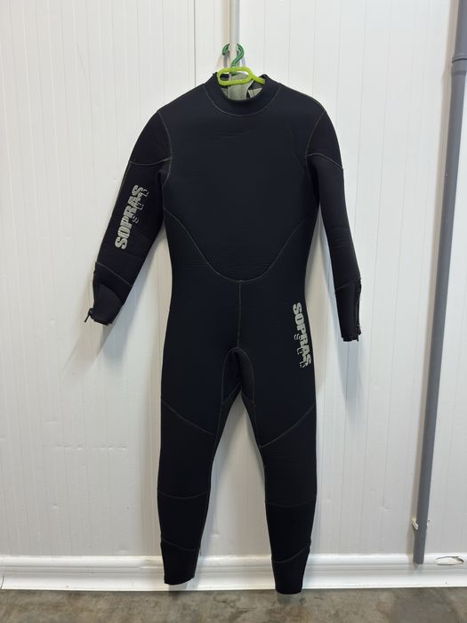 Lot echipamente scufundari Soprasub — costume, detentor, botosi, labe