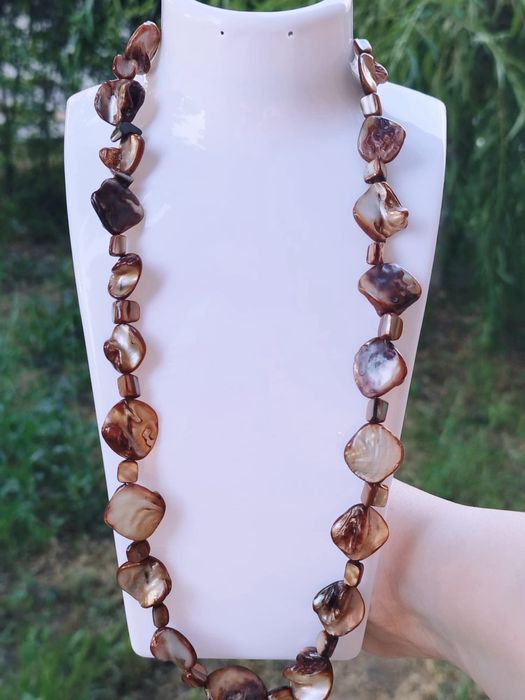 Colier/ lant din scoici naturale cu inchizatoare din argint de 925