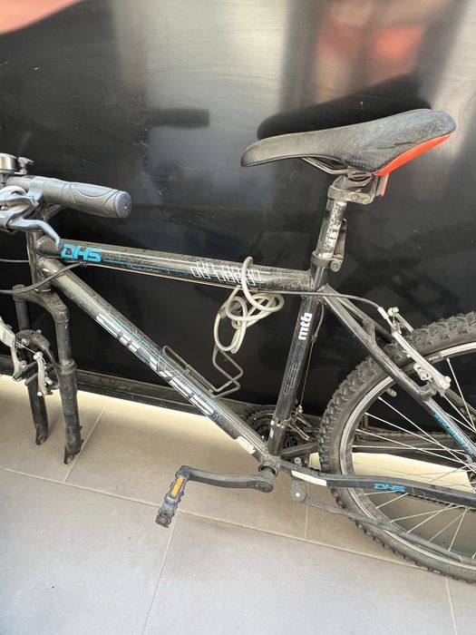 Bicicleta mountain bike DHS