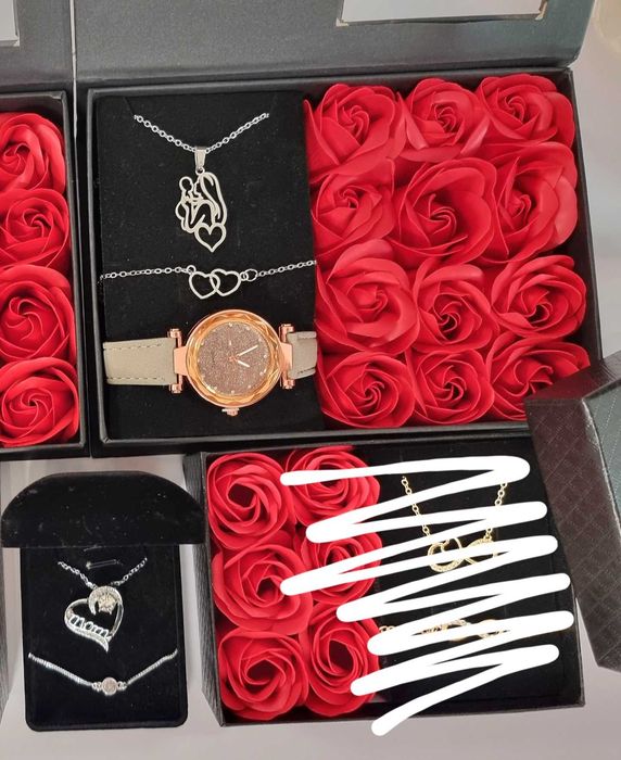 Дамски/Мъжки луксозни подърчни комплекти за Свети Валентин