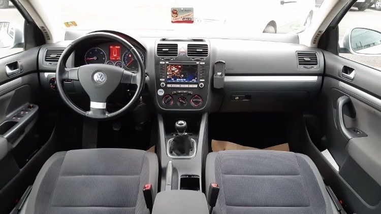 Vand sau schimb cu Mercedes Vito