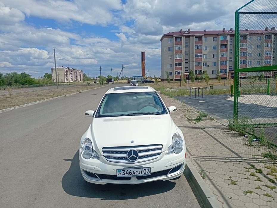 Продам МерседесR350 .