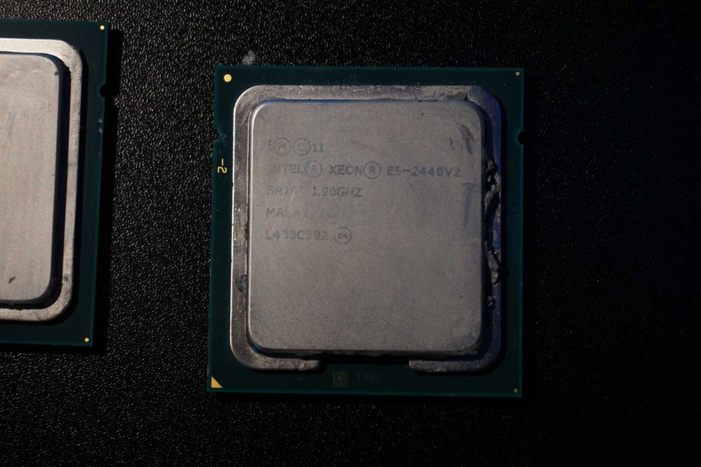 Intel XEON E5-2440 V2