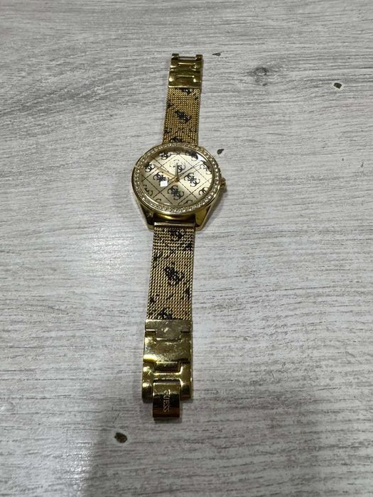 Дамски часовник GUESS CLAUDIA W1279L2