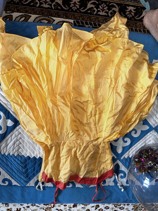 Продам Платья размер s