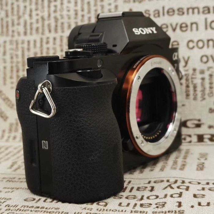 Sony IlCE-7 като НОВ !