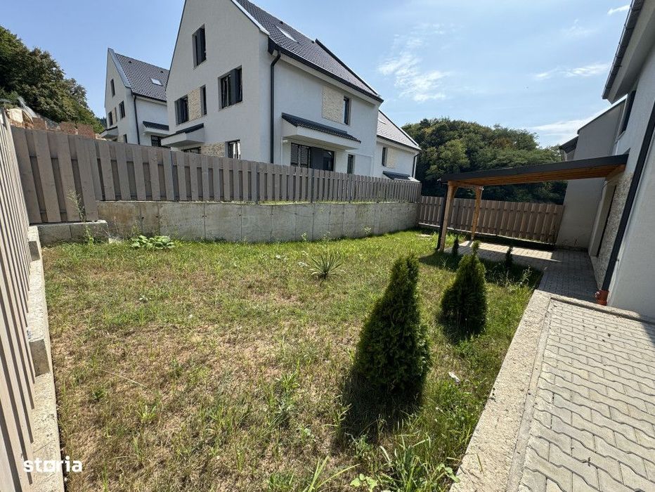 Casa tip duplex, 135mp utili, 4 camere, Semifinisata, Garaj, Zona Taut