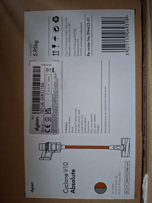 Пылесос Dyson V10 Absolute (SV27)