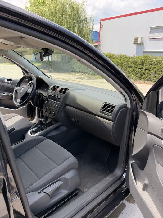 Volkswagen Golf V 1.9TDI 105 DSG