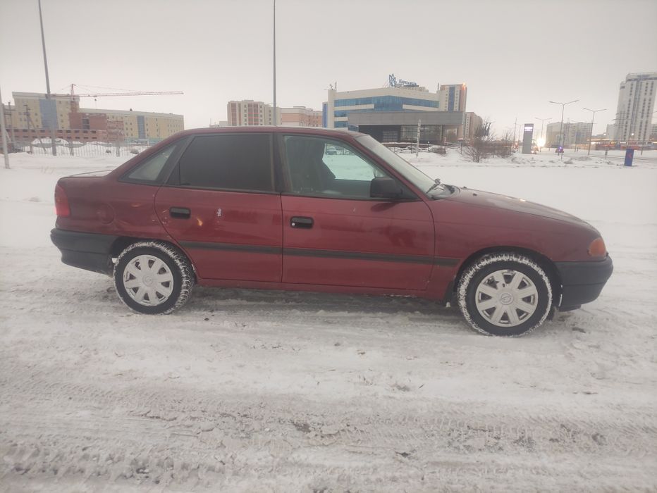 Опель астра автомат варианты есть