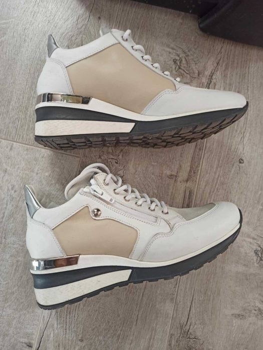 Дамски маратонки 36