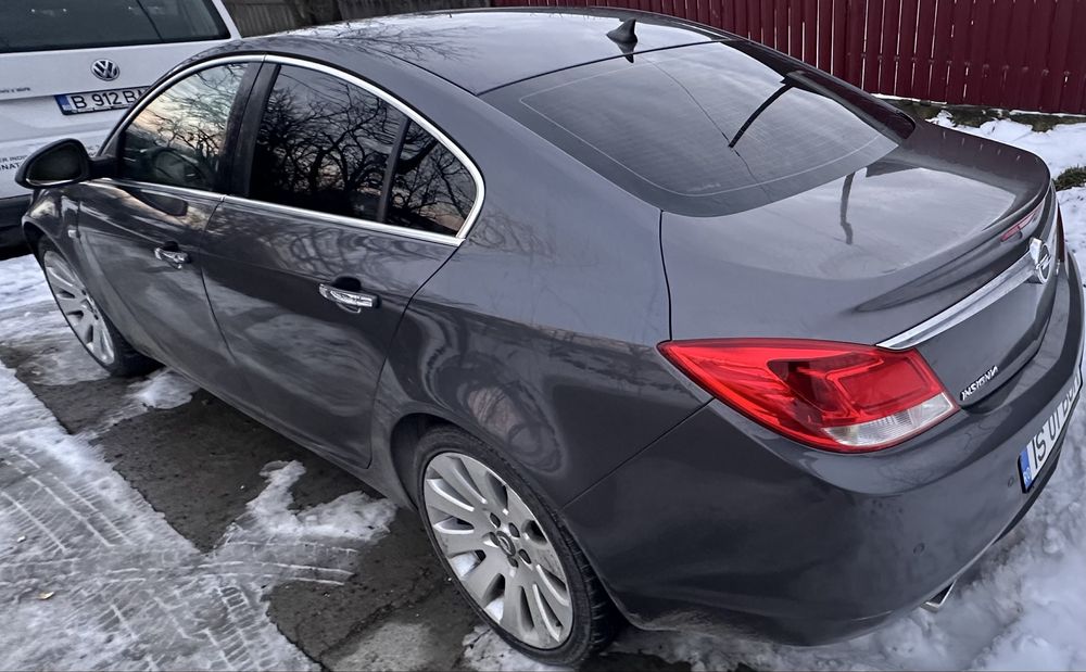 Opel Insignia 2.0 163 cp automat