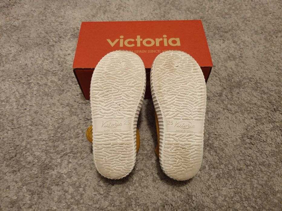 Incaltaminte Victoria nr.25