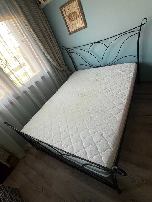 ИТАЛИАНСКА СПАЛНЯ 140/190 С ДВУЛИЦЕВ МАТРАК Silver Active със ср нишки