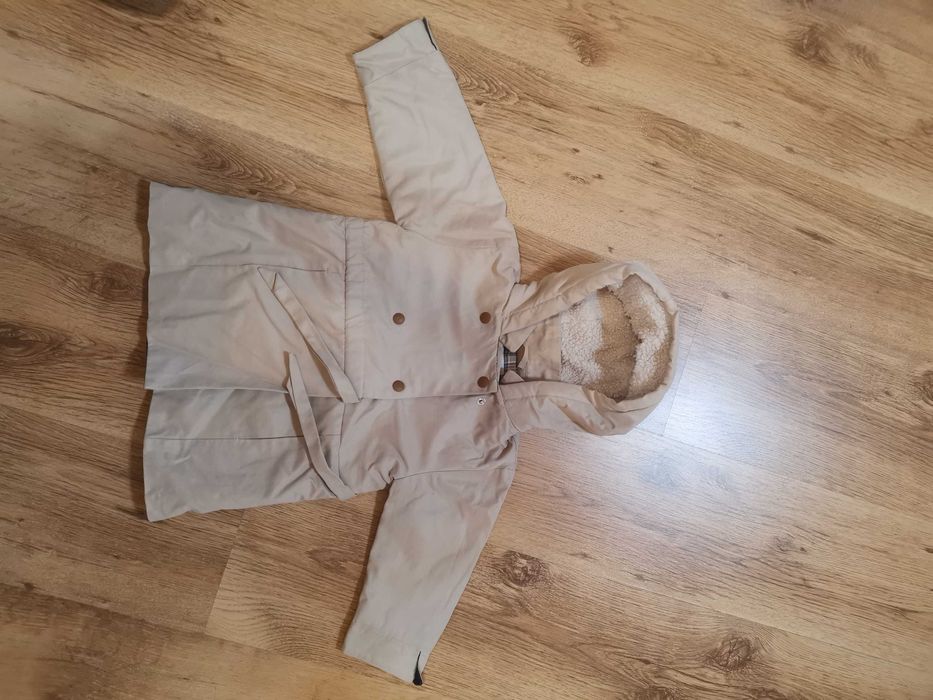 Дрехи за момичета ZARA