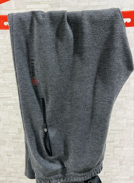 Reebok Спорт костюм двойка .