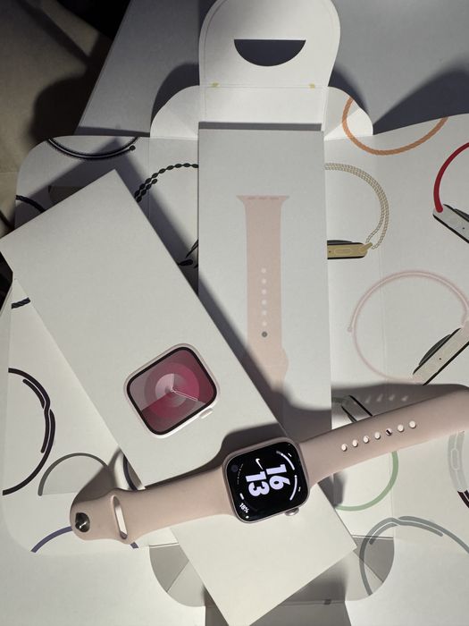 Apple Watch Series 9 Roz 41mm