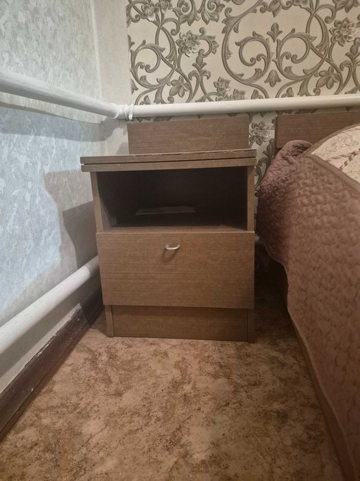 Спальный гарнитур б/у