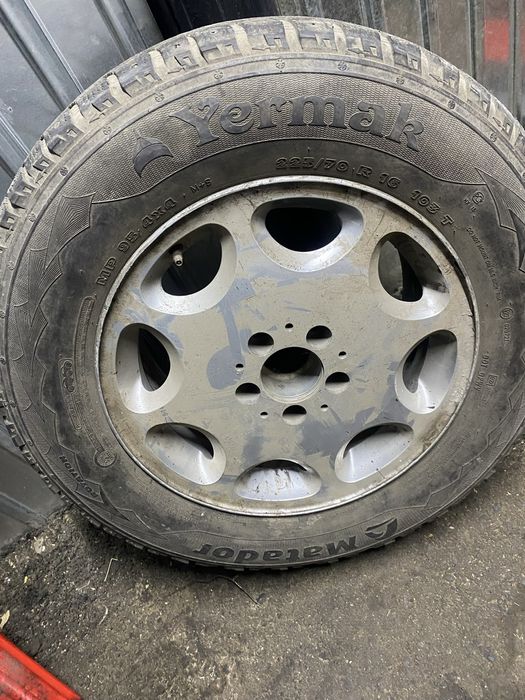 Продаю диски с Резиной