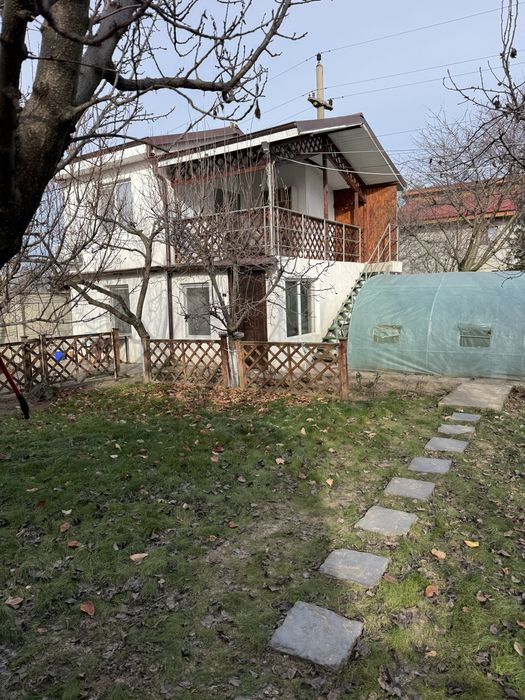 Inchiriez Casa 2 Camere Regim Hotelier/luna