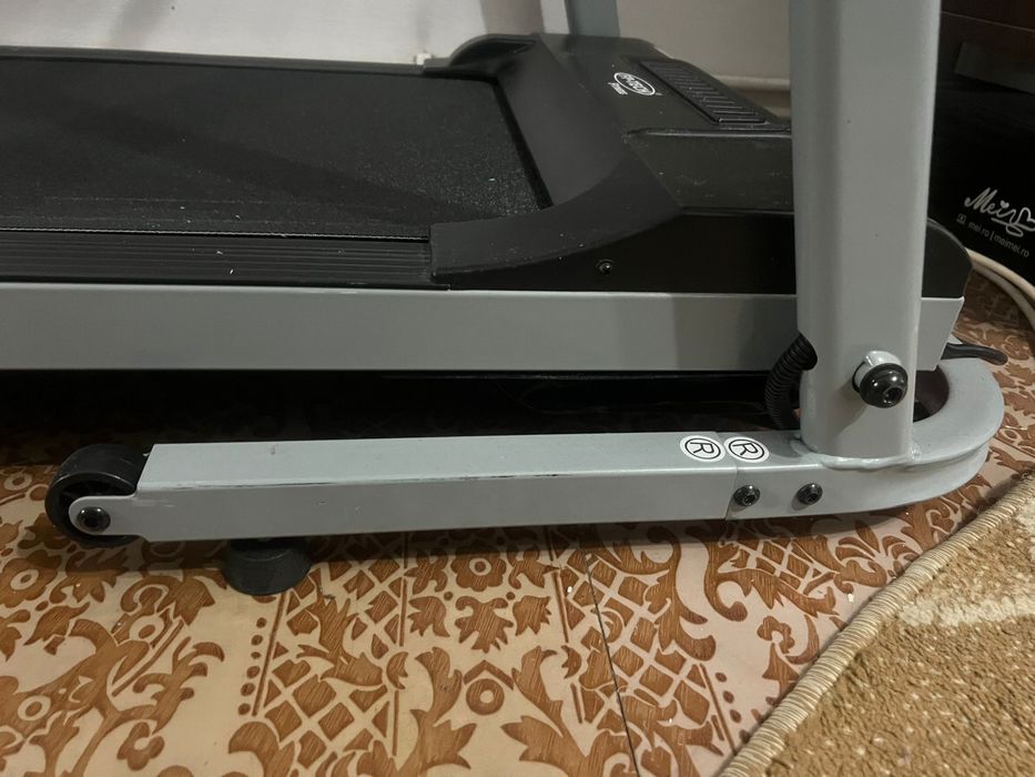 Bandă de alergat FP-TECH FITNESS