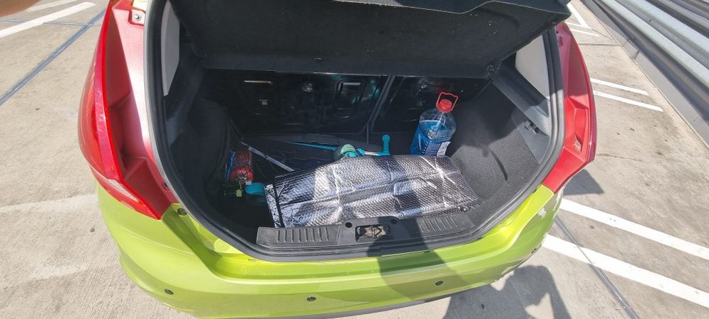 Ford fiesta 1.4 diesel2700 euro