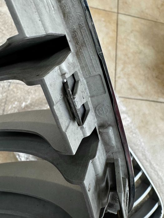 Нови, оригинални бъбреци от BMW F25/F26 - X3 / X4 / 2014-2018.