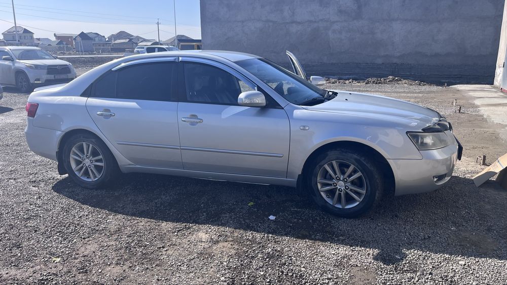 Продам hyundai sonata