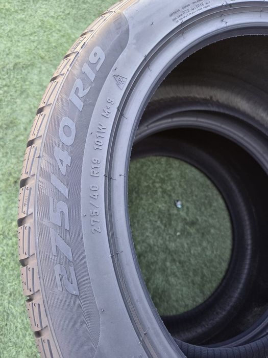 245 45 19 cu 275 40 19 Pirelli