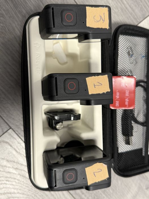 GoPro Hero 11 Black - 3 bucati